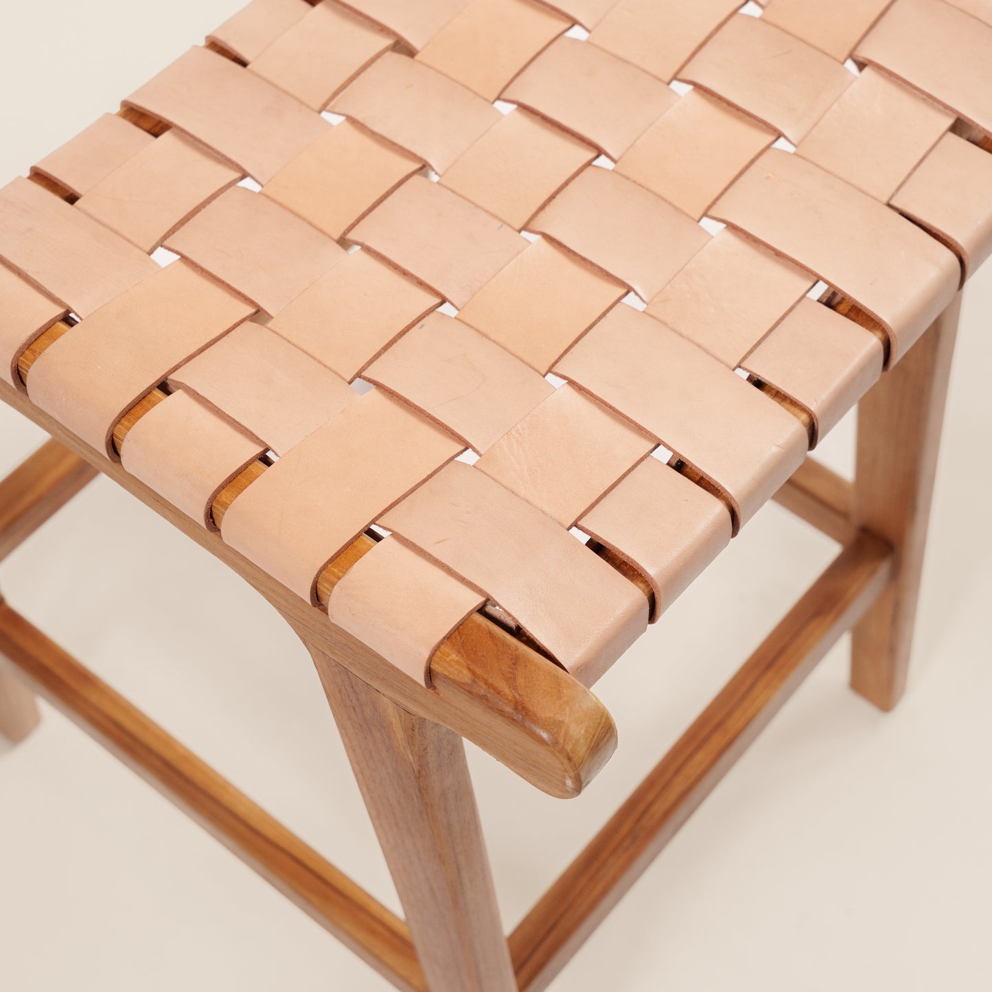 Bar Stool "Anyar Terang"