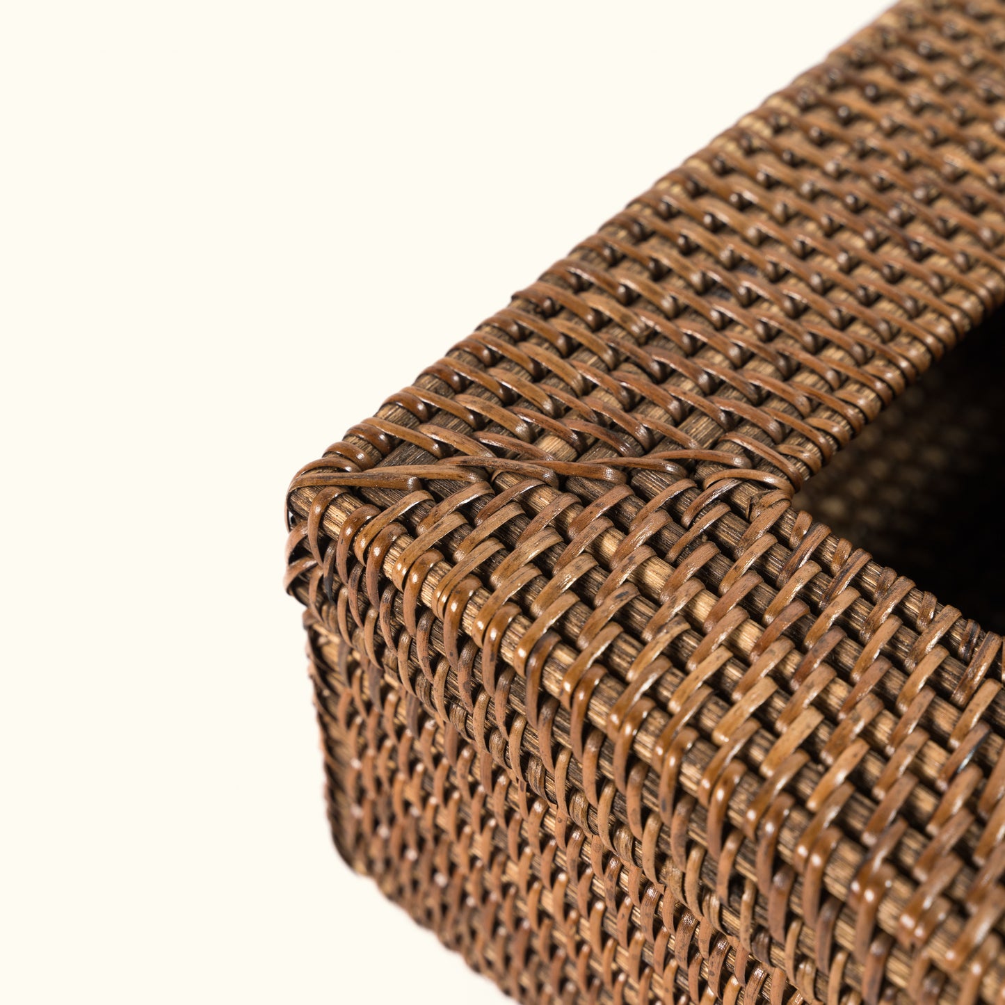 An elongated square tissue box