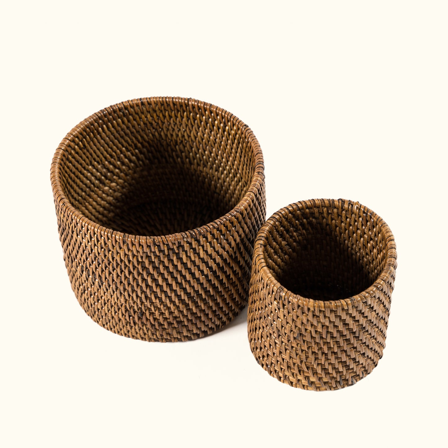 Rattan cup