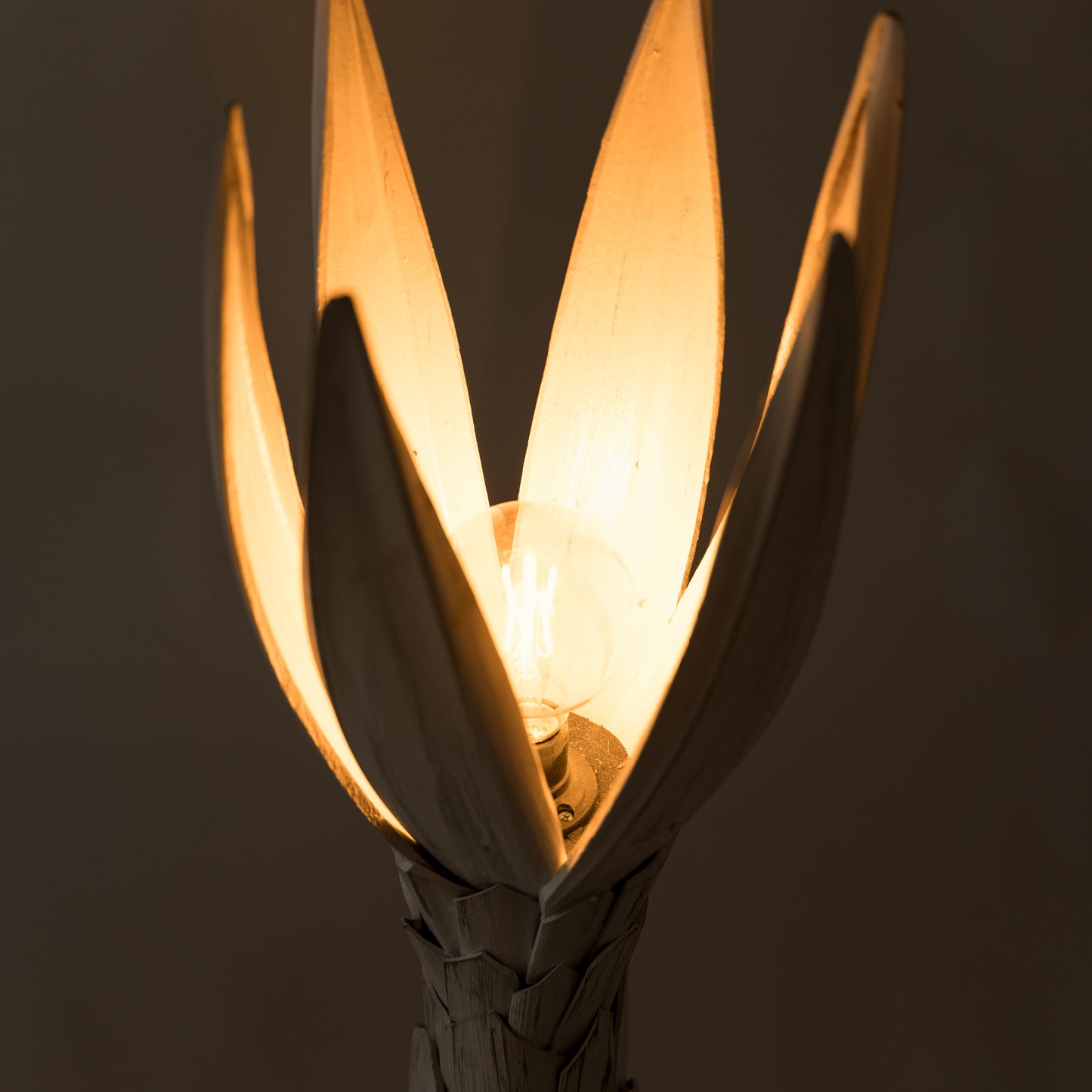 Pastatomas šviestuvas "Coconut tree"