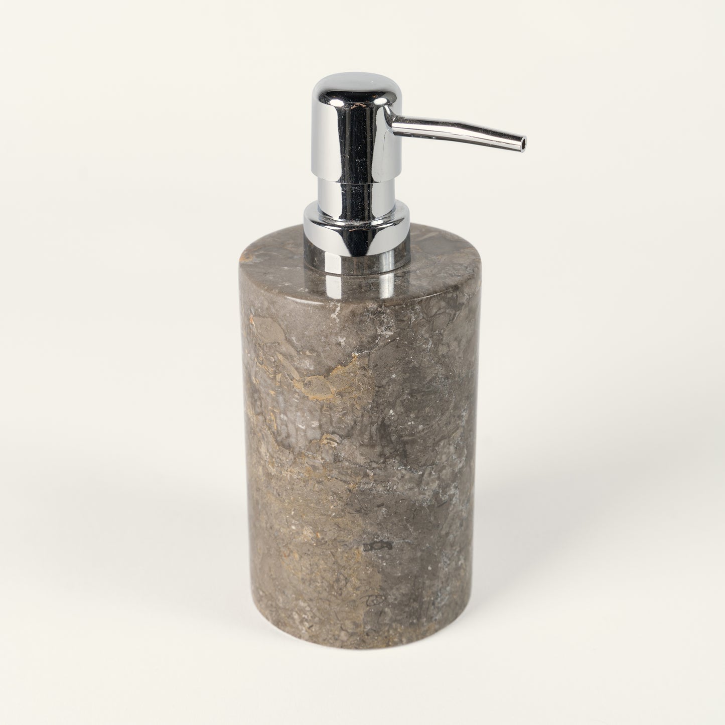 Dozatorius muilui/ šampūnui/ kondicionieriui iš murmuro "Regular" L