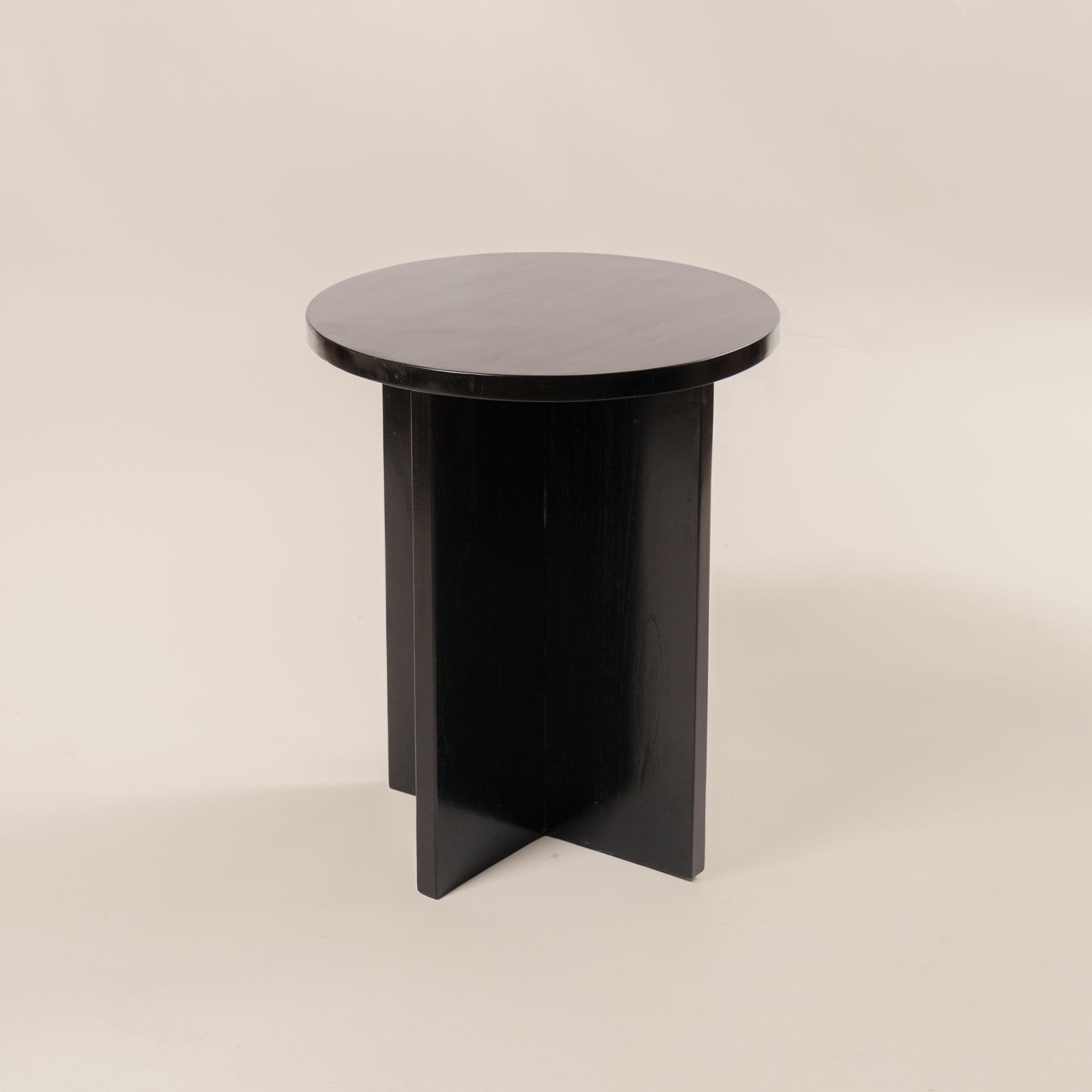 Staliukas "Segitiga Hitam"