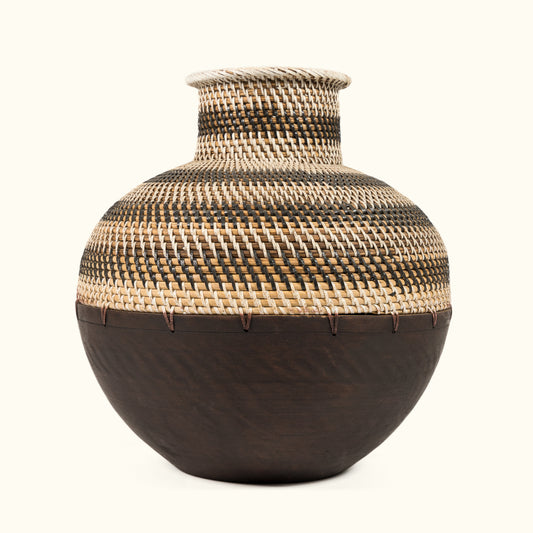 Decorative vase "Energy"