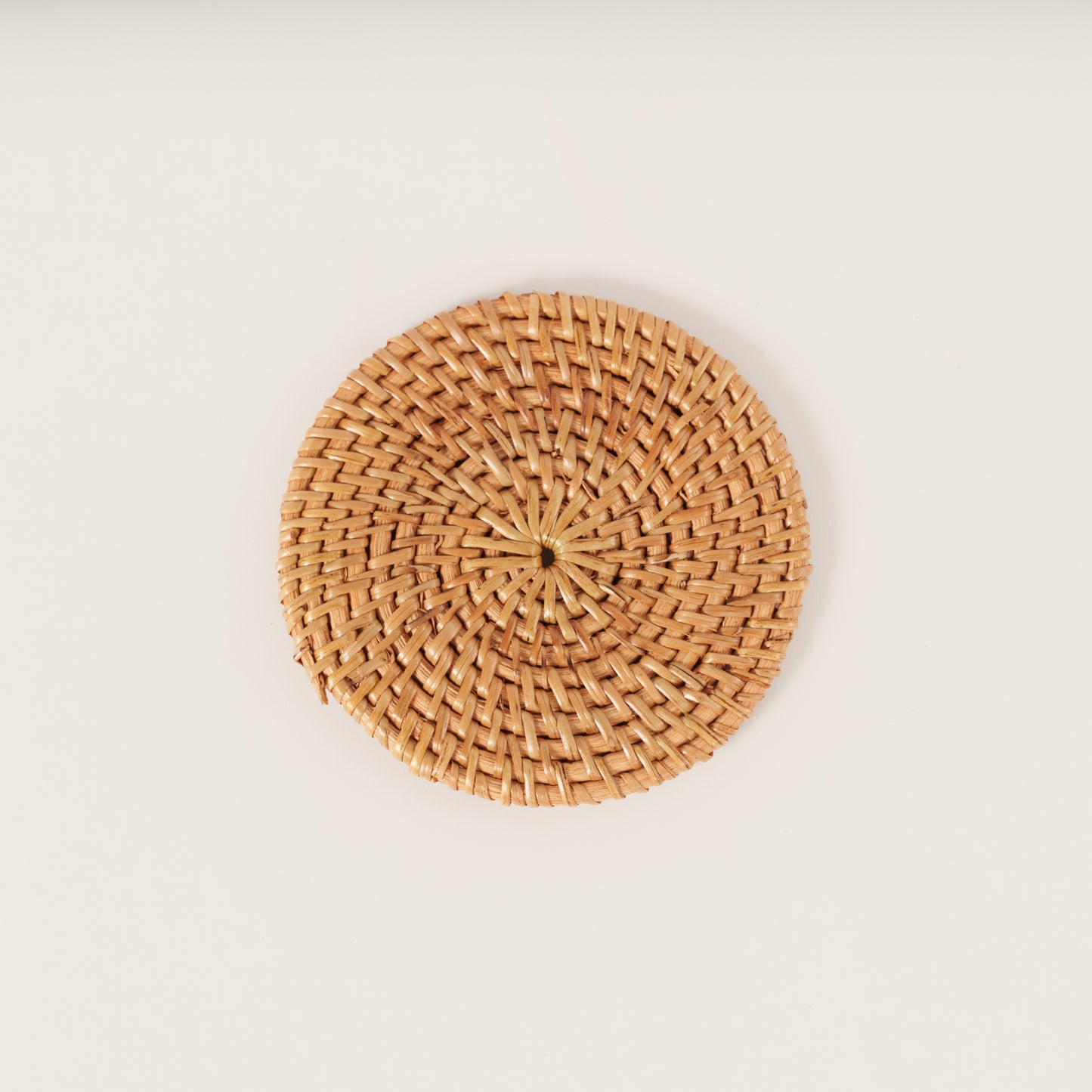 Round table mat