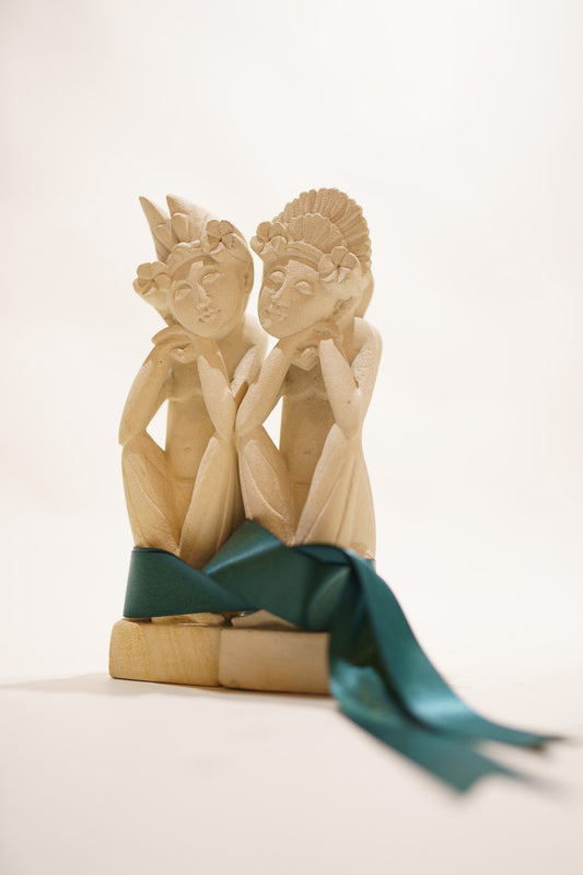 Natural stone figurines "Yin and Yan"